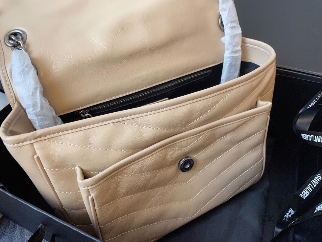 Top Grain Medium 28cm MONOGRAMME SAINT LAURENT Flap Shoulder Bag