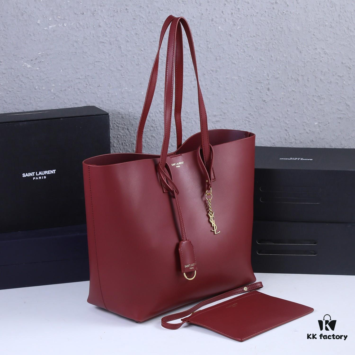 Top Quality Re-stocked! Full Cowhide YSL New Tote Bag 🍂🍂 Casual and Versatile, Spacious Interior for Hassle-free Travel