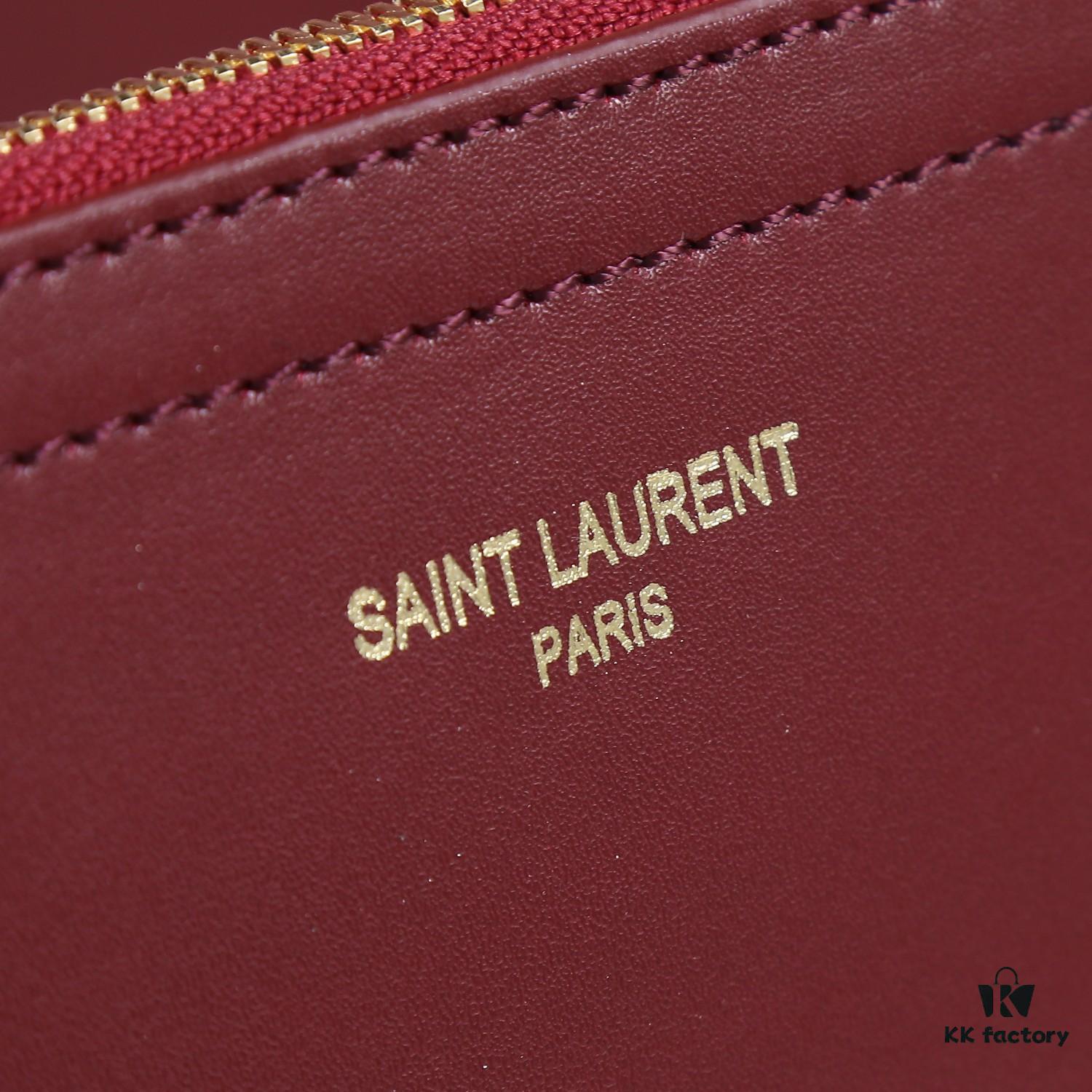 Top Quality Re-stocked! Full Cowhide YSL New Tote Bag 🍂🍂 Casual and Versatile, Spacious Interior for Hassle-free Travel