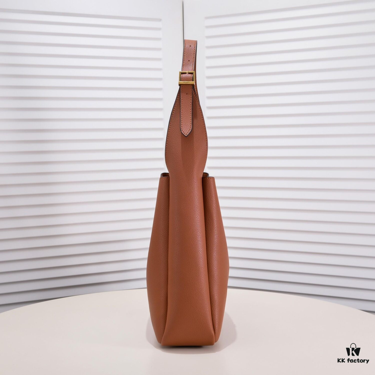 Saint Laurent 2023 Spring New Arrival - Hobo Rose Same-Style Shoulder Bag