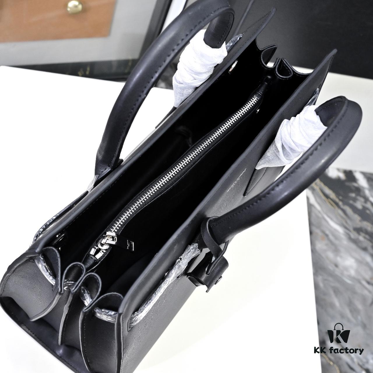 Large New Plain Weave Rose Same Style Street Snap Bag | YSL's Celebrity Muse