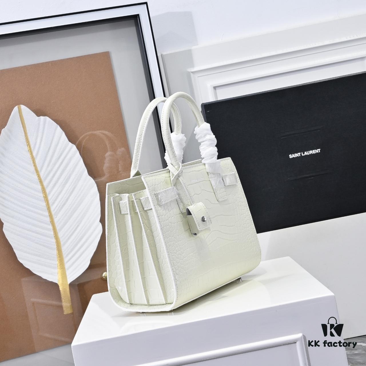 New Arrival Saffiano Leather Kate Chain Bag | YSL Celebrity Muse Rose's Street Style Must-Have