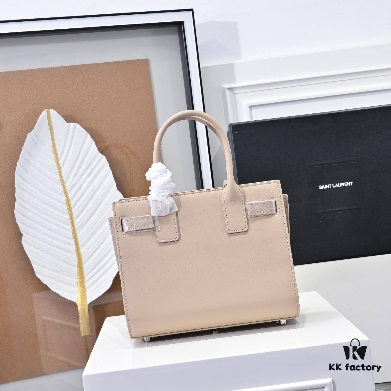 New Arrival Plain Weave Rose Same Style Street Snap Bag | YSL's Official Spokesmodel Really Knows Style