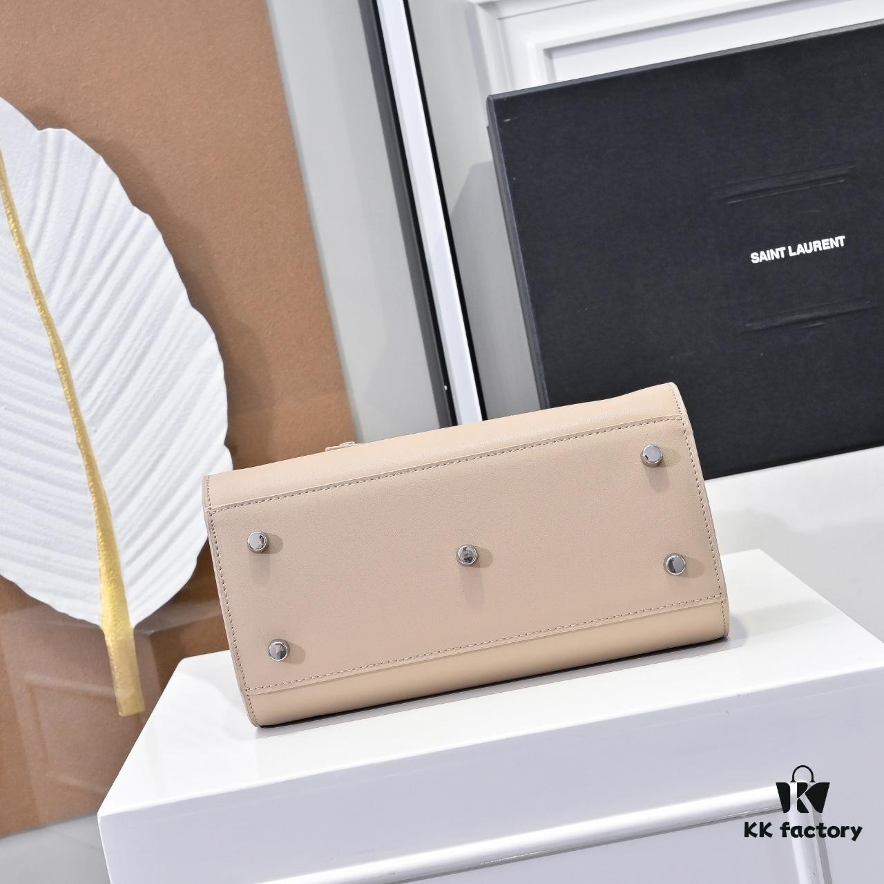 New Arrival Plain Weave Rose Same Style Street Snap Bag | YSL's Official Spokesmodel Really Knows Style