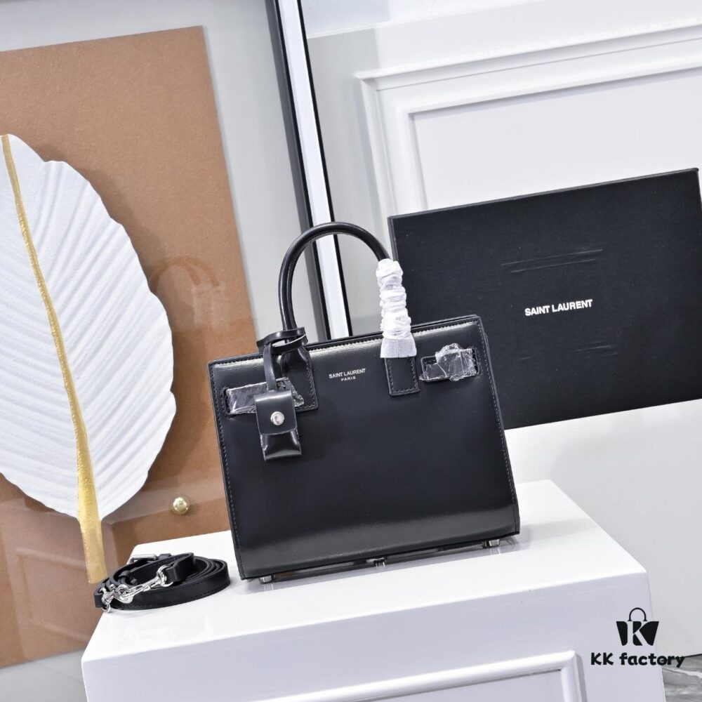 Rose's Street Style Bag | YSL's Muse Has Perfect Taste