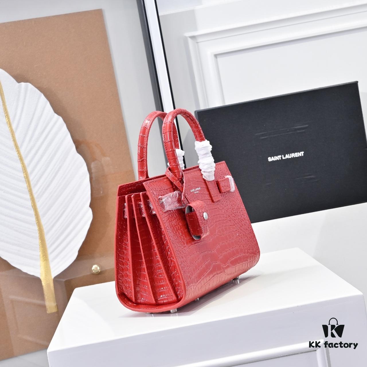 Rose's Street Style Bag | YSL's Muse Has Perfect Taste