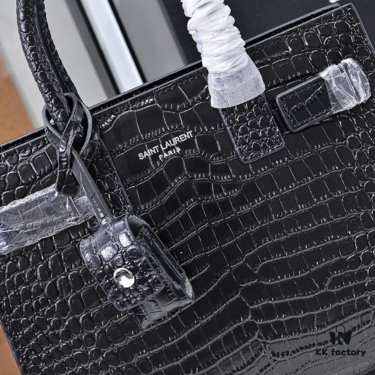 Rose's Street Style Bag | YSL's Muse Has Perfect Taste