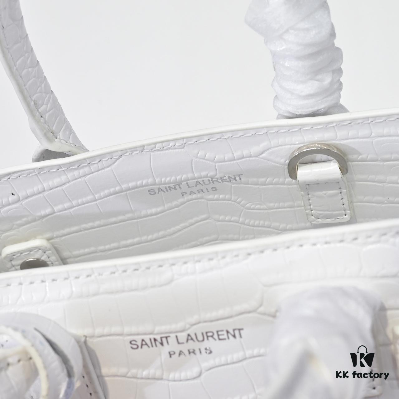 Rose's Street Style Bag | YSL's Muse Wears the Iconic Saint Laurent Kate Chain Bag