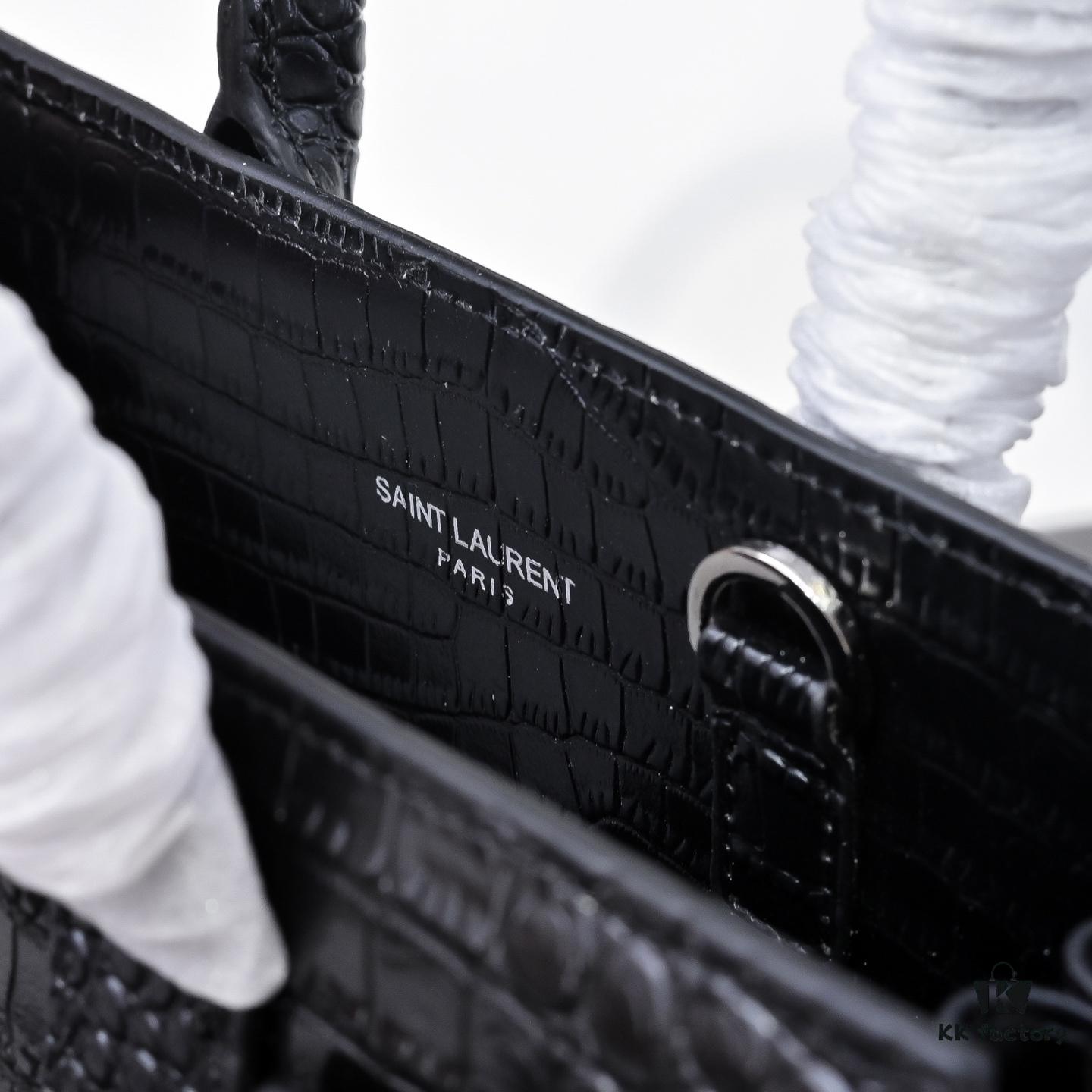 Rose's Street Style Bag | YSL's Muse Has Perfect Taste