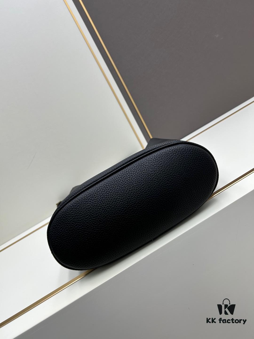 New Arrival 💰👜 Fashionable Large-Capacity HOBO Bucket Bag – Stylish and Modern with Unique Elegance