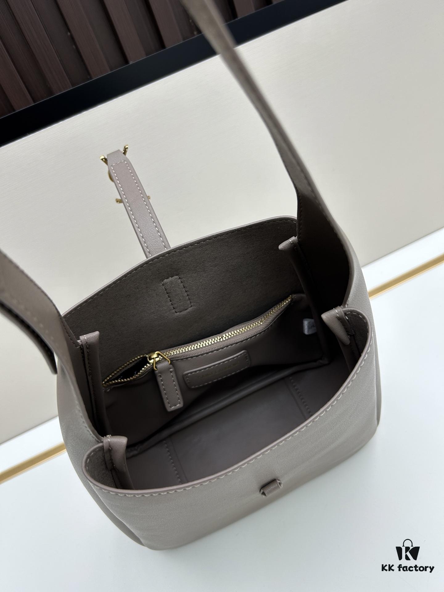 New YSL Shoulder Bag, Soft Lambskin, Spacious and Stylish, Perfect for Daily Wear