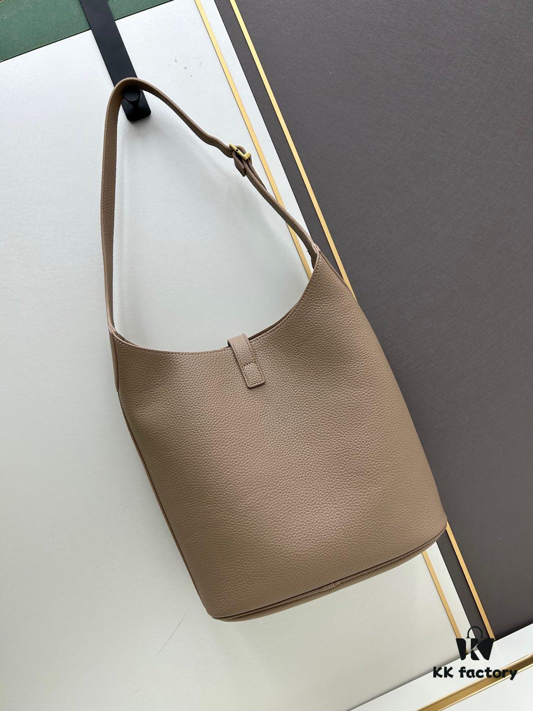 New Arrival 💰👜 Fashionable Large-Capacity HOBO Bucket Bag – Stylish and Modern with Unique Charm