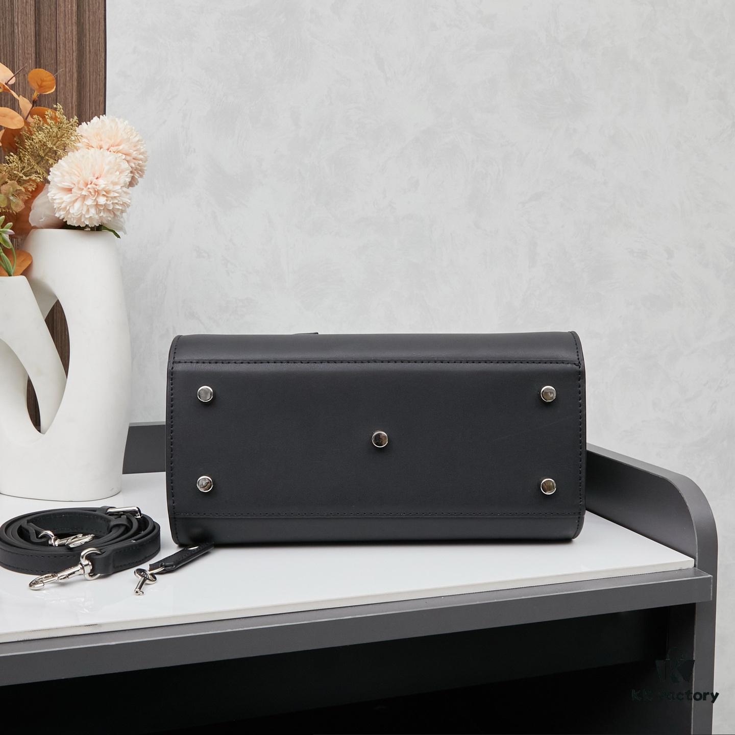 New Arrival Smooth Texture Rose-Inspired Street-Style Bag | YSL's Muse Loved It