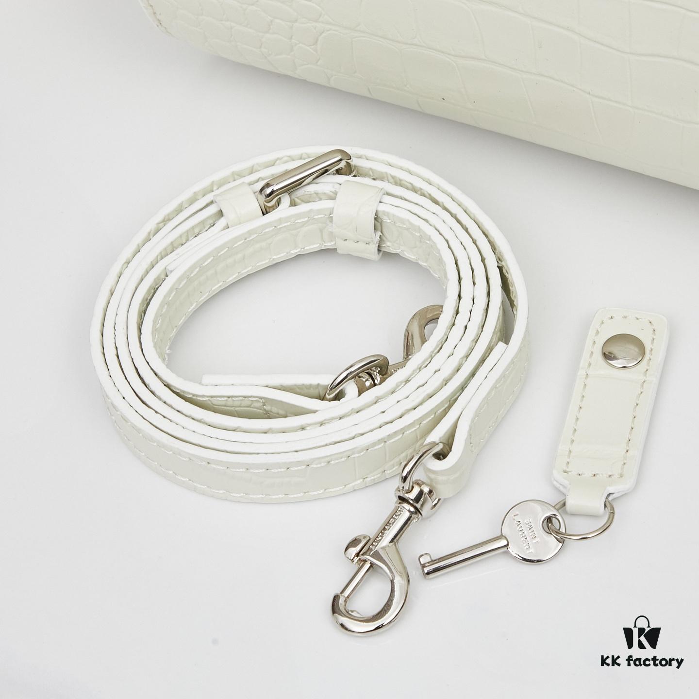 New Crocodile Texture Rose-Inspired Street Style Bag | YSL's Celebrity Muse Favorite