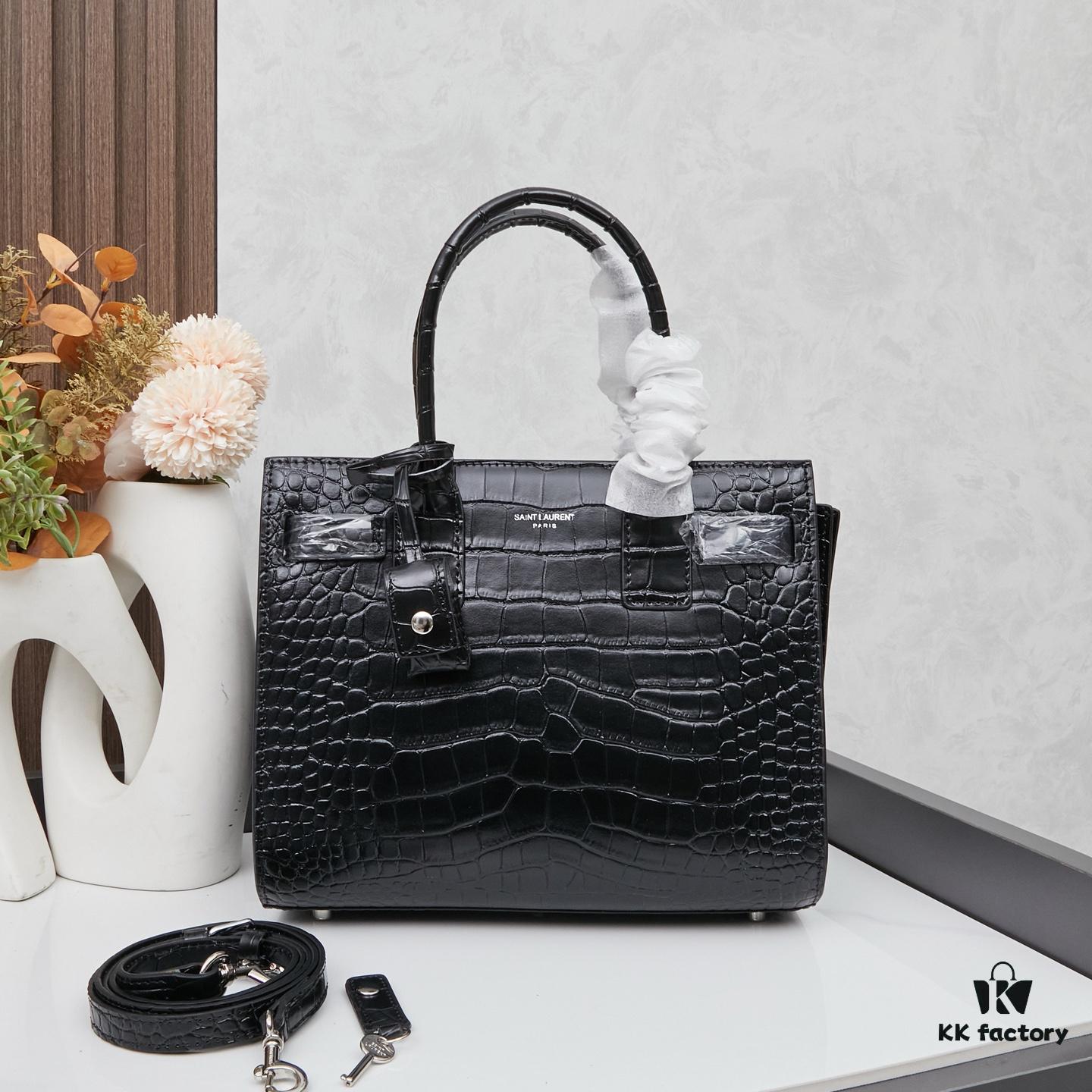 New Crocodile-Textured Kate Chain Bag – Rose's Streetwear Style, YSL-Inspired Luxury Look