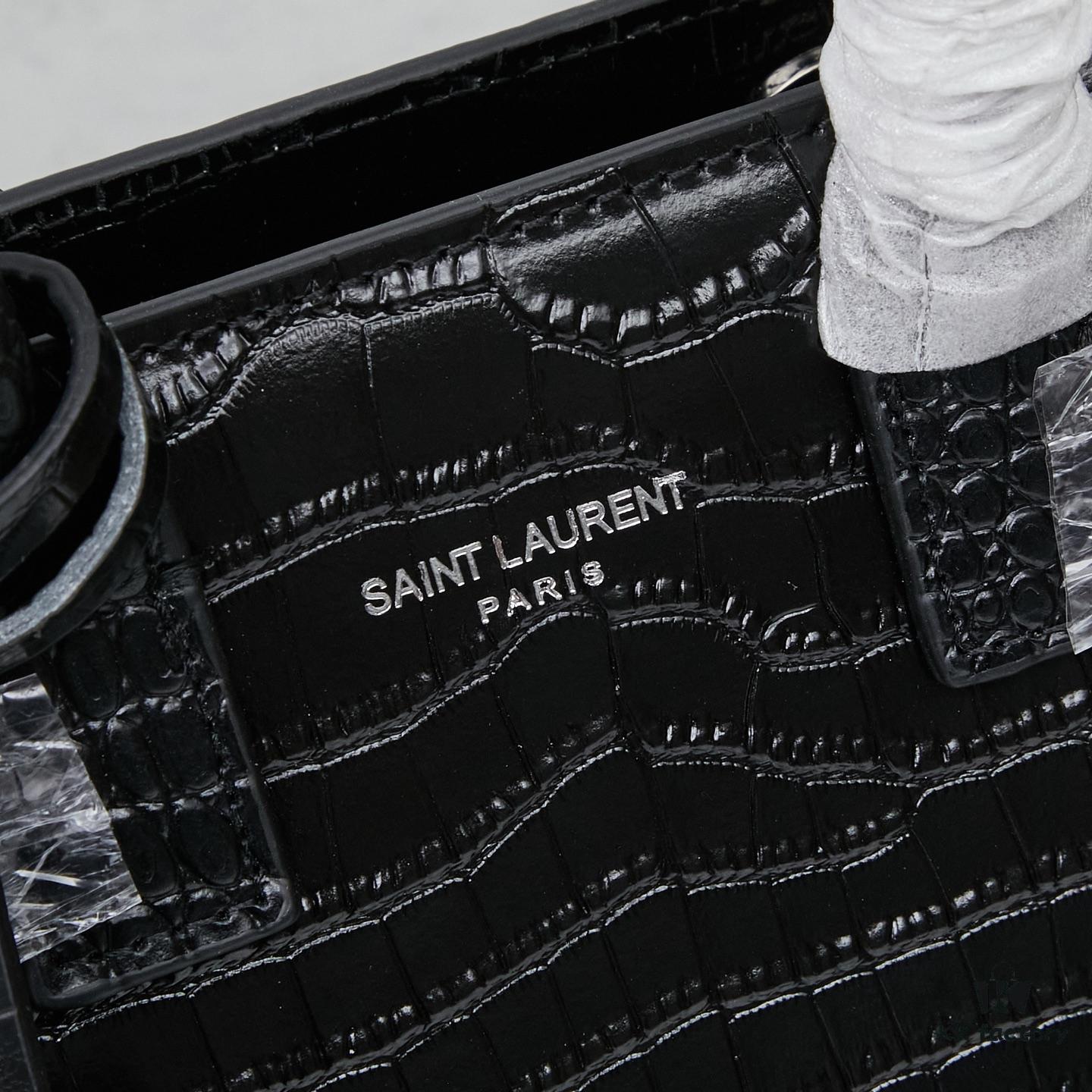 New Crocodile-Textured Bag | Rose's Streetwear Style, YSL's Iconic Kate Chain Bag