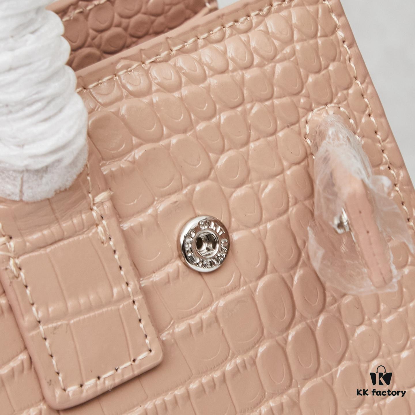 New Crocodile-Texture Rose-Inspired Street-Style Bag | YSL's Ultimate Muse