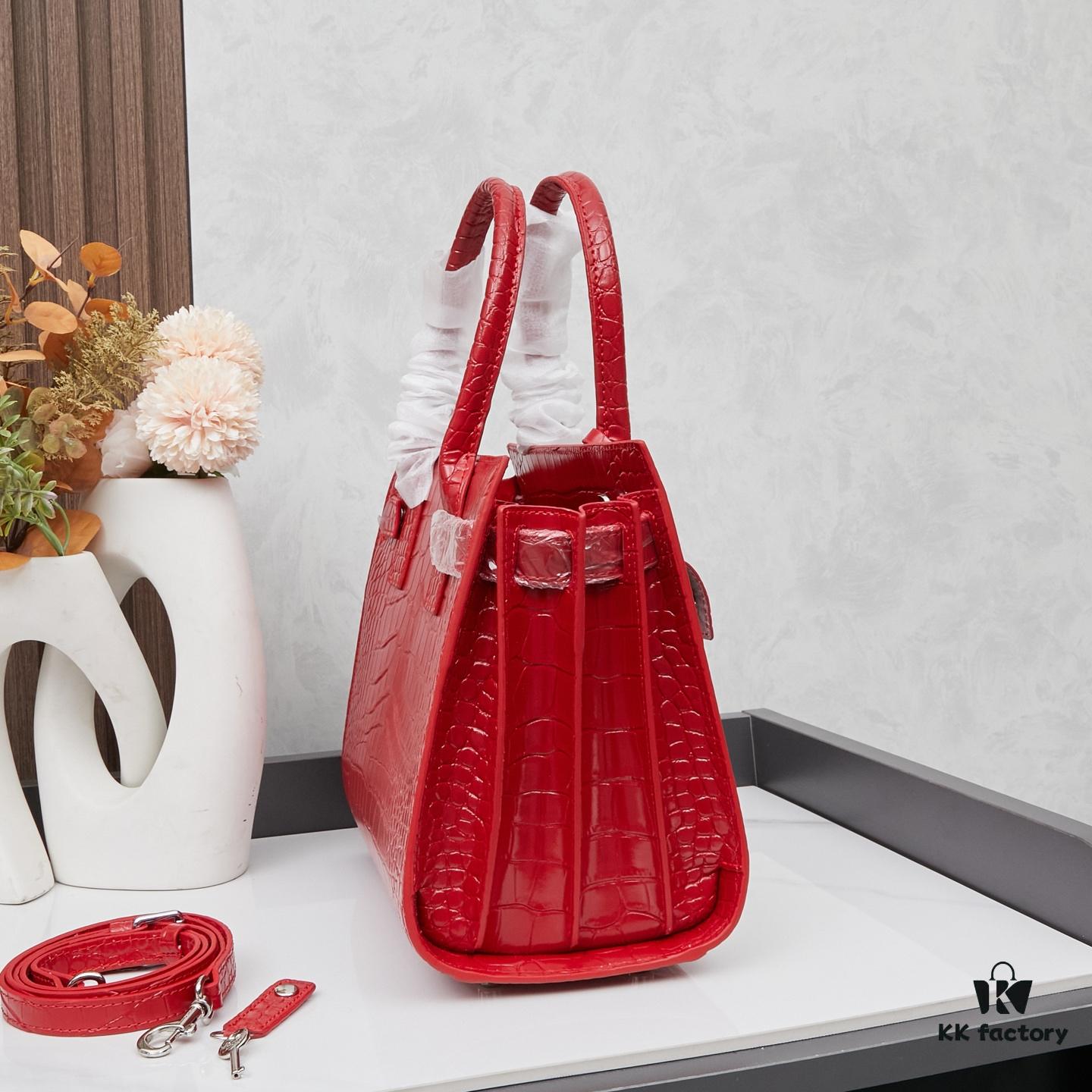 New Crocodile-Texture Rose-Inspired Street Style Bag | YSL's Celebrity Muse Inspired