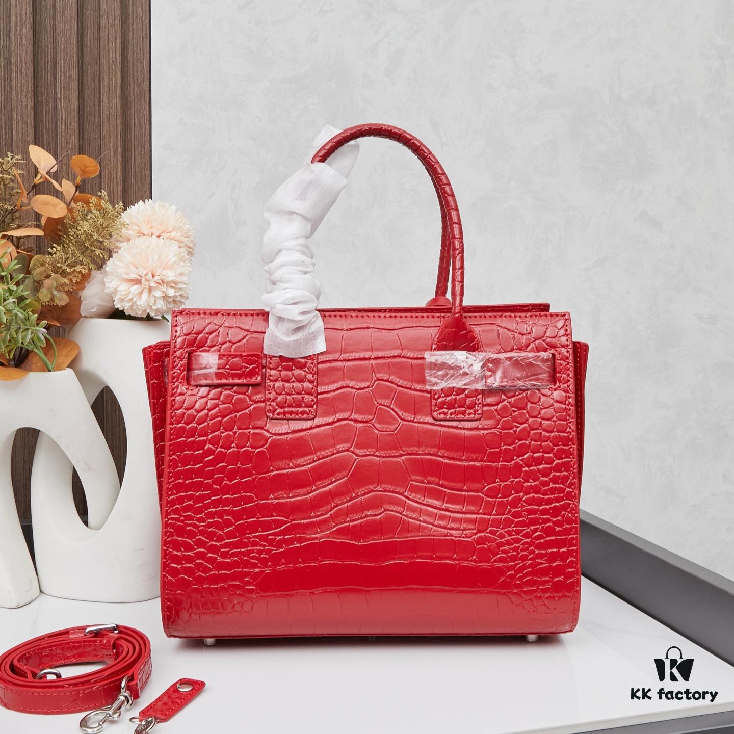 New Crocodile-Texture Rose-Inspired Street Style Bag | YSL's Celebrity Muse Inspired