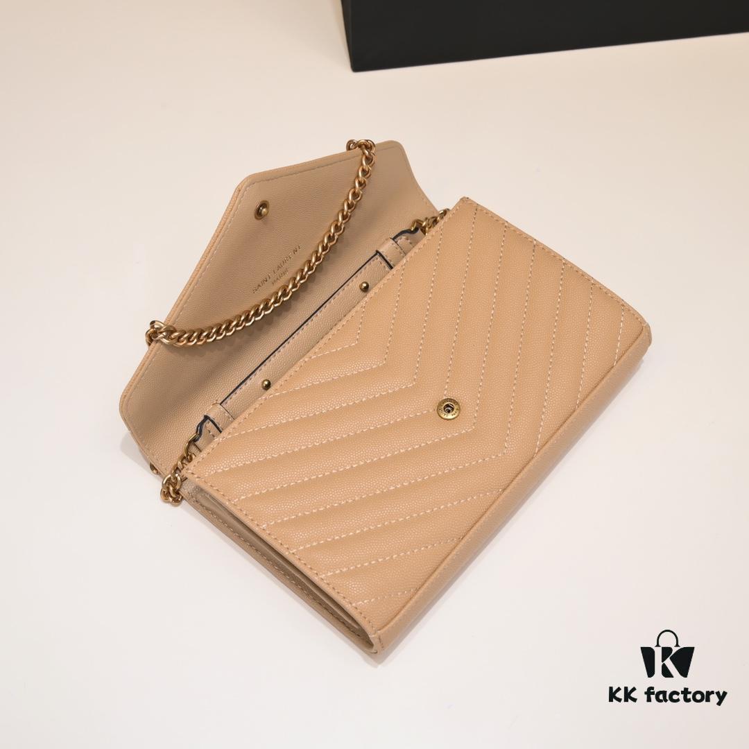 Gold Chain Ball Pattern! Classic Best-Selling SAINT LAURENT Front Flip Leather Wallet with Detachable Metal Chain, Interlocking YSL Logo, Jacquard Quilted Stitching