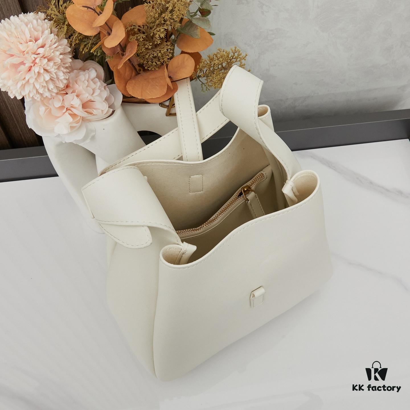 New YSL Shoulder Bag, Soft and Stylish in Black and Caramel