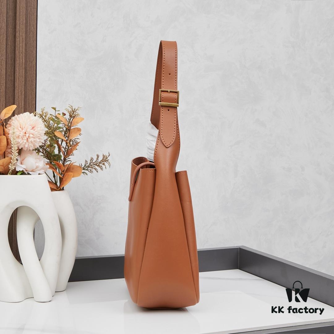 New YSL Shoulder Bag, Versatile and Stylish