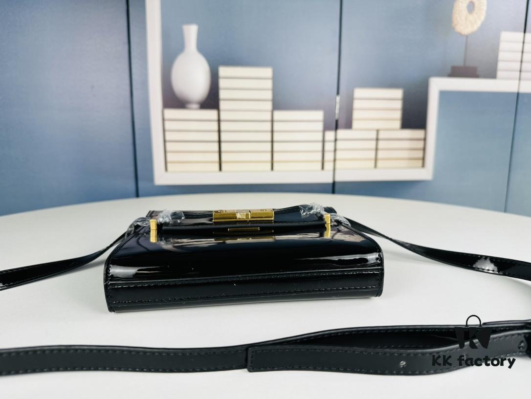 New Arrival YSL Rose Same Style Manhattan ||| YSL Manhattan Mini Bag, Simple and Elegant Design, Fine and Smooth Texture