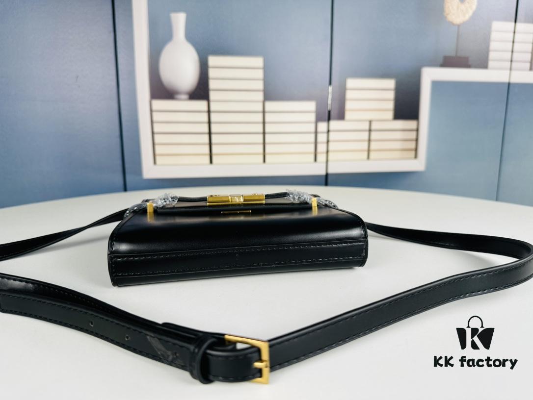 New Arrival YSL Rose Same Style Manhattan ||| YSL Manhattan Mini Bag, Simple and Elegant Design, Fine and Smooth Texture