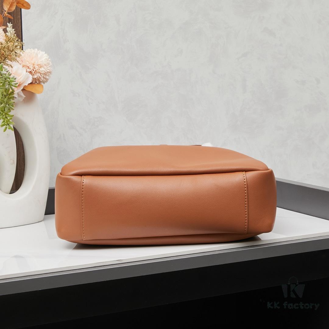 Large New YSL Underarm Bag, Soft and Stylish