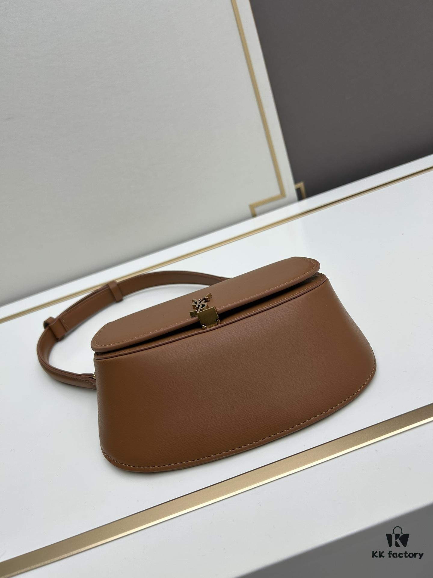 New Voltarie Box Style Bag – French Elegance with Adjustable Handle and Shoulder Strap