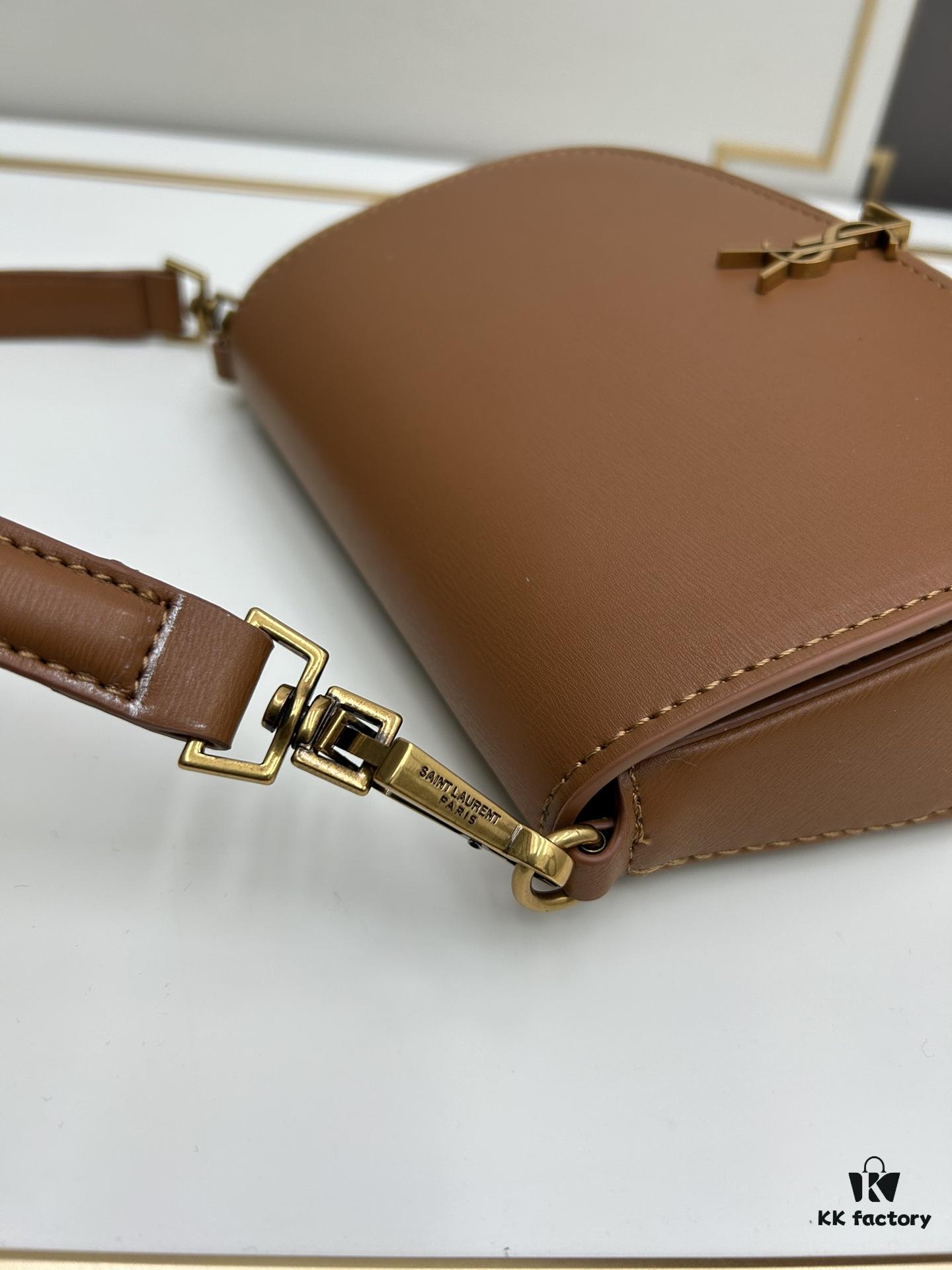 New Voltarie Box Style Bag – French Elegance with Adjustable Handle and Shoulder Strap