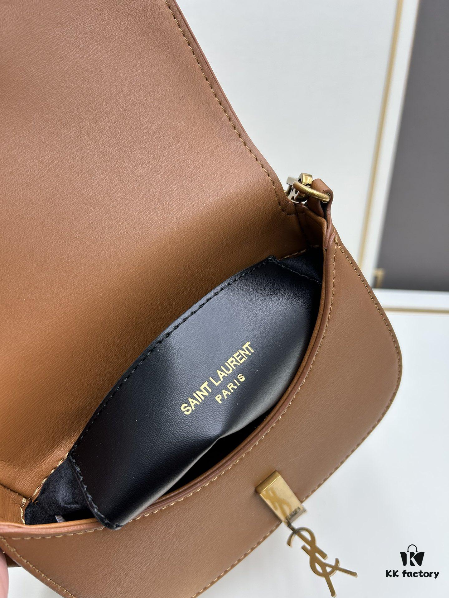 New Voltarie Box Style Bag – French Elegance with Adjustable Handle and Shoulder Strap