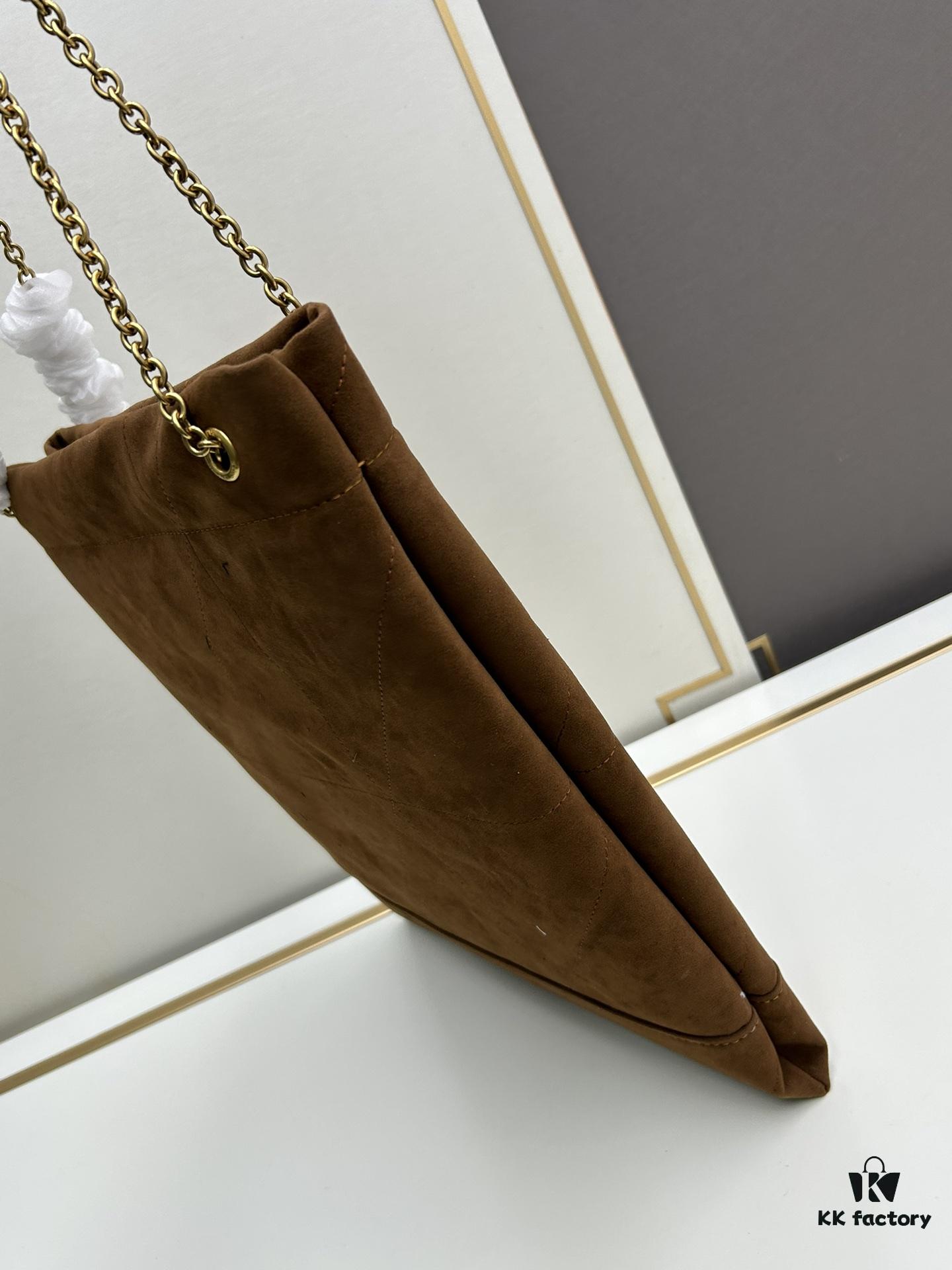New Matte Suede YSL Jamie Bag with Box 💰YSL ||| I really don't want to call it a trash bag because it's simply too beautiful—definitely not trashy at all. Falling in love instantly upon wearing it.