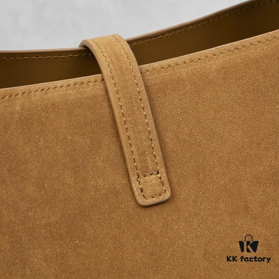 New Arrival with Box 💰 Autumn-Winter 2024 Le Bea. Suede Gold Leaf Color ||| BEA Tote Bag