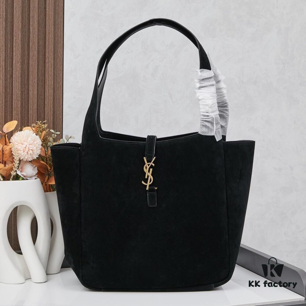 New Arrival with Box 💰 2024 Autumn/Winter Le Bea. Suede Gold Leaf Color BEA Tote Bag