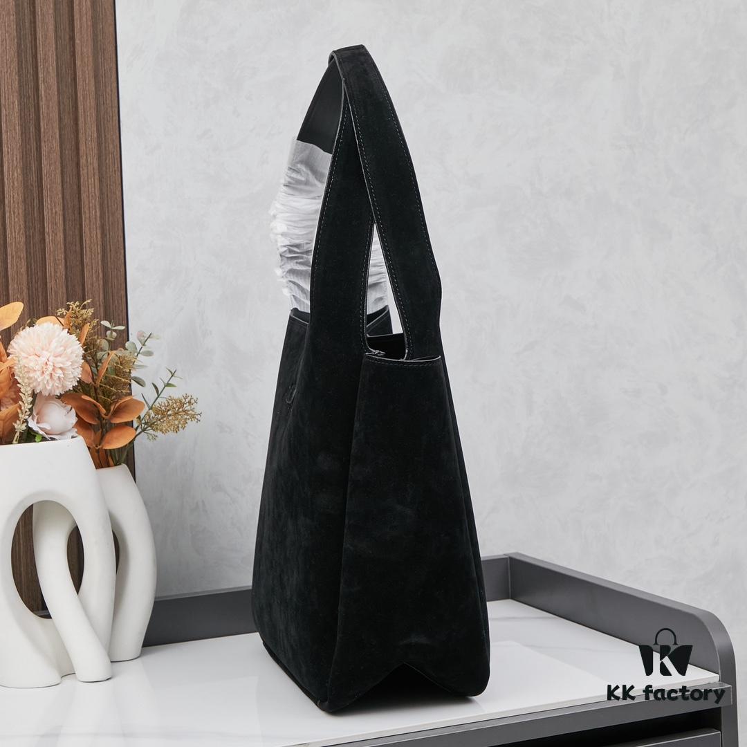 New Arrival with Box 💰 2024 Autumn/Winter Le Bea. Suede Gold Leaf Color BEA Tote Bag