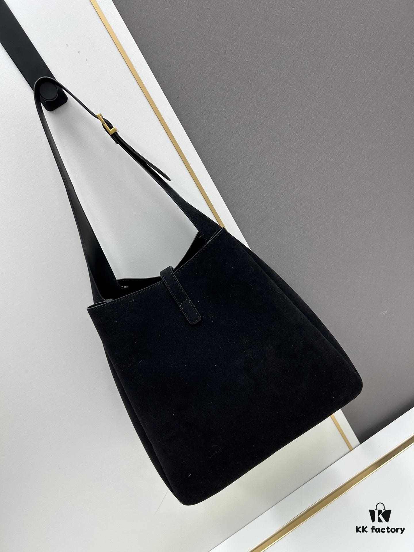 Large-sized New Arrival with Box – This Beautiful Matte Brown-Gold Oversized Bag Exudes Autumn-Winter Charm and Is Simply Irresistible!