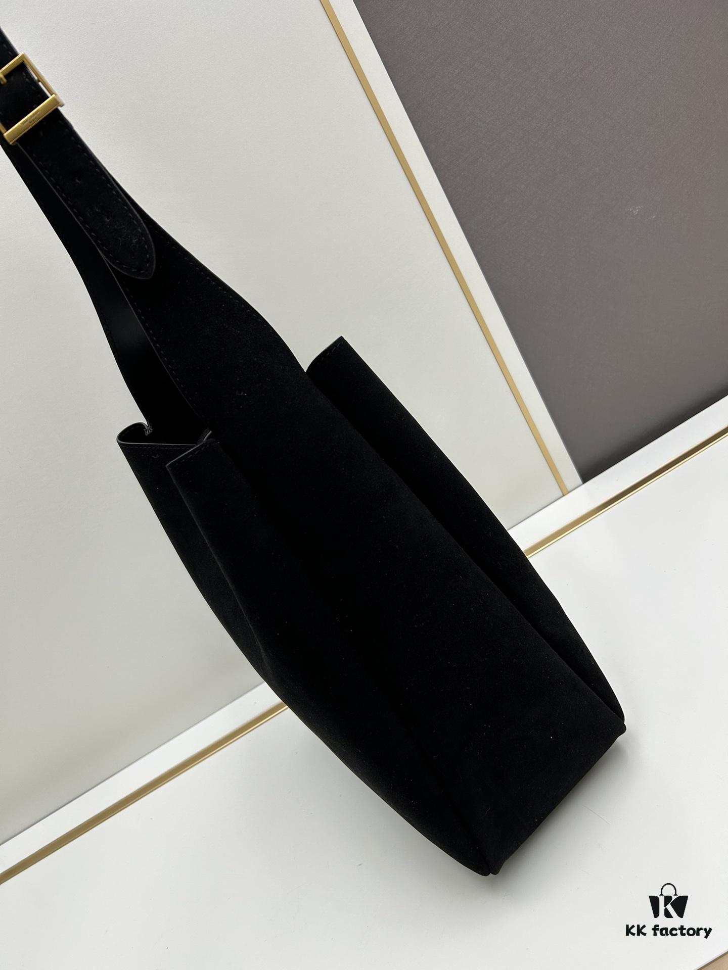 Large-sized New Arrival with Box – This Beautiful Matte Brown-Gold Oversized Bag Exudes Autumn-Winter Charm and Is Simply Irresistible!