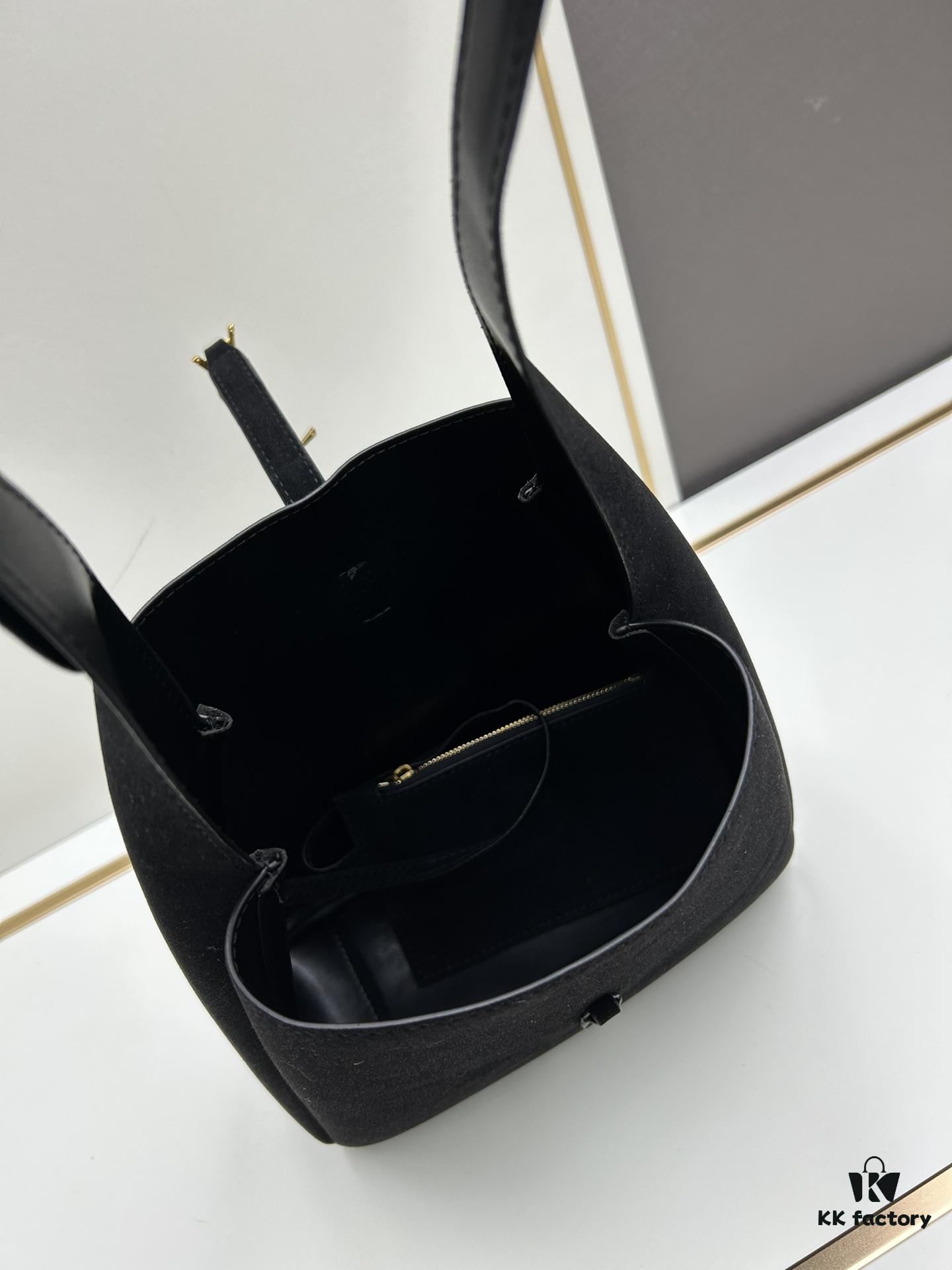 Small-sized New Arrival with Box – Exquisitely Beautiful Brown Gold Matte Shoulder Bag Perfect for Autumn and Winter