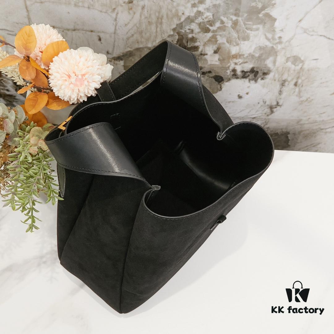 Large New Brown-Gold Matte Shoulder Bag with Box, Perfect for Autumn and Winter