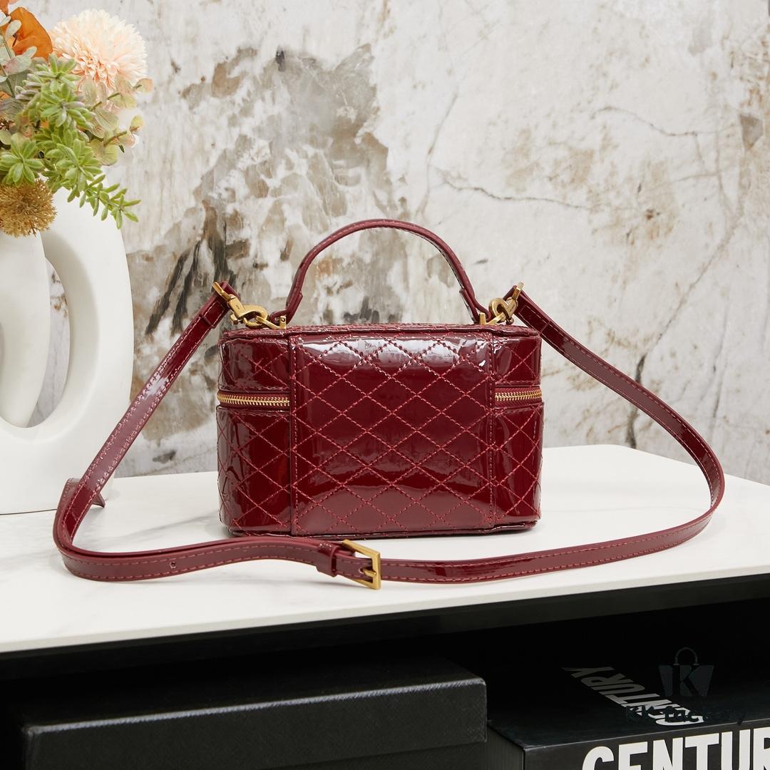 New Arrival with Box Mini Gaby Family Collection — YSL GABY Mini Cosmetic Pouch, Effortlessly Stylish