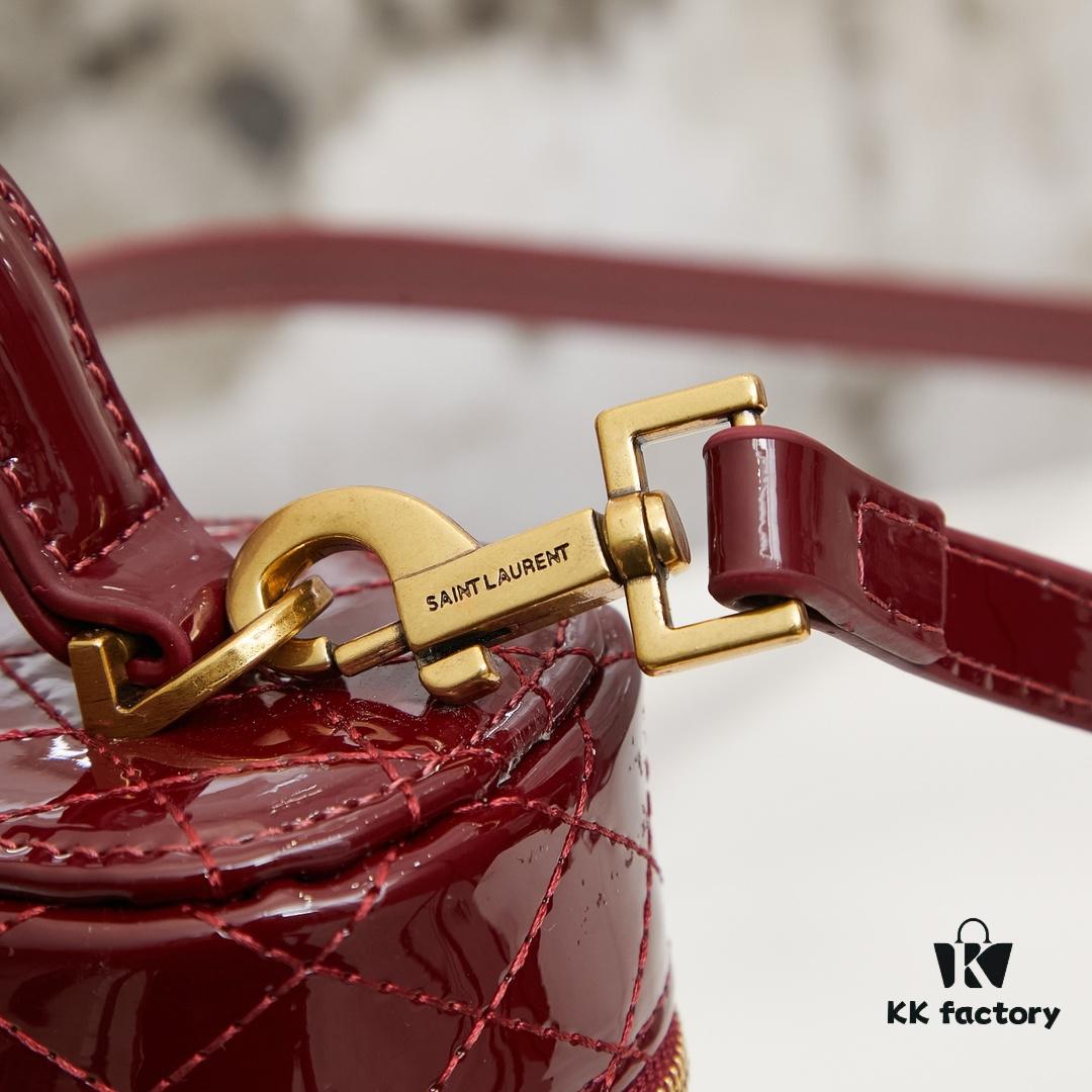 New Arrival with Box Mini Gaby Family Collection — YSL GABY Mini Cosmetic Pouch, Effortlessly Stylish