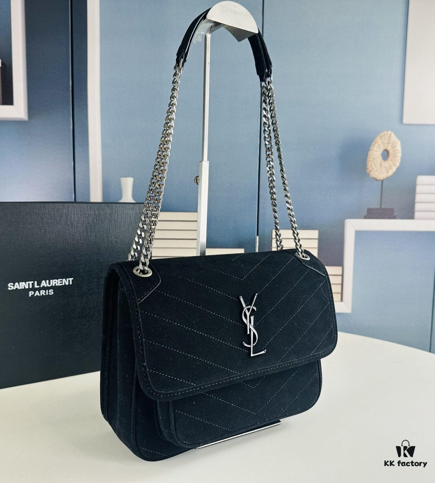 New Arrival Small Size with Box 💰 YSL ||| Saint Laurent Suede Niki Messenger Bag