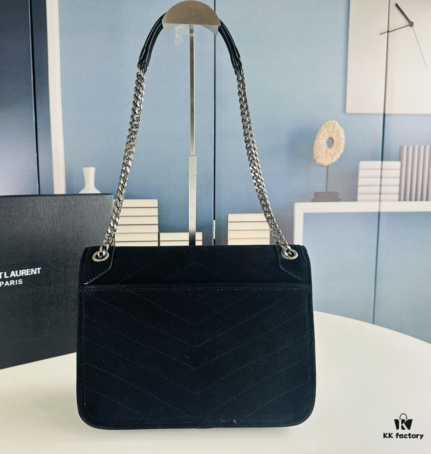 New Arrival Small Size with Box 💰 YSL ||| Saint Laurent Suede Niki Messenger Bag