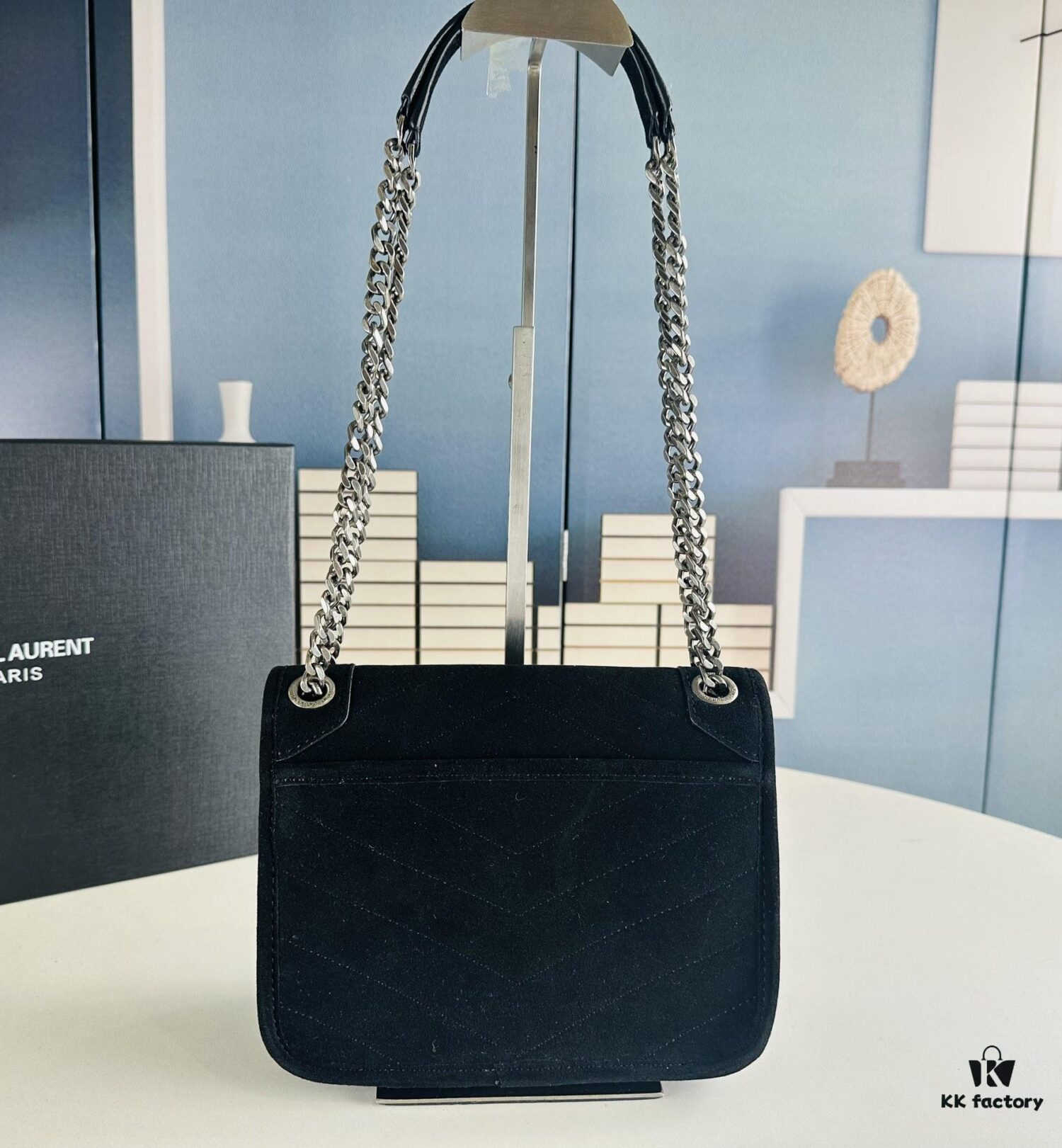 New Large Size with Box 💰YSL ||| Saint Laurent Suede Niki Messenger Bag