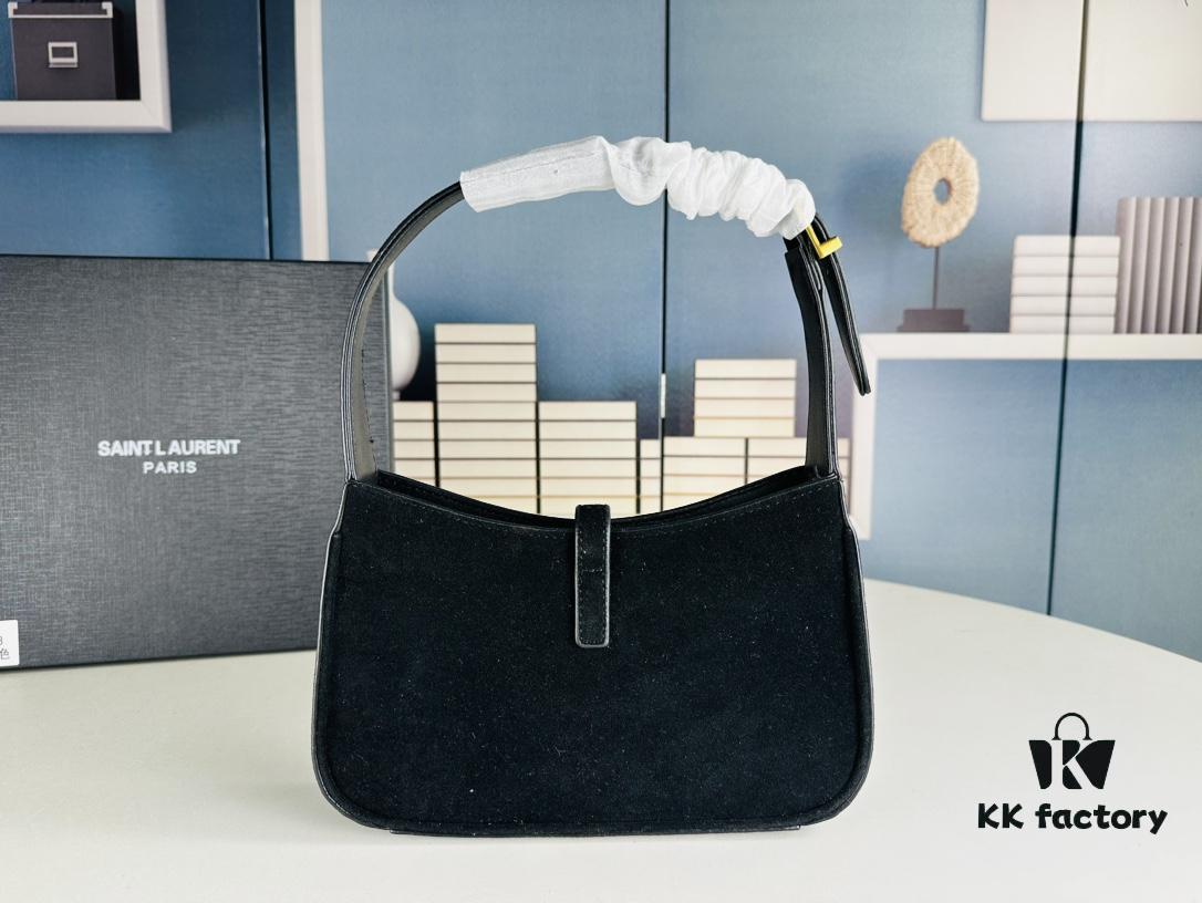 New Arrival with Box 💰 No Wonder It's YSL — Once Worn, Never Want to Take It Off