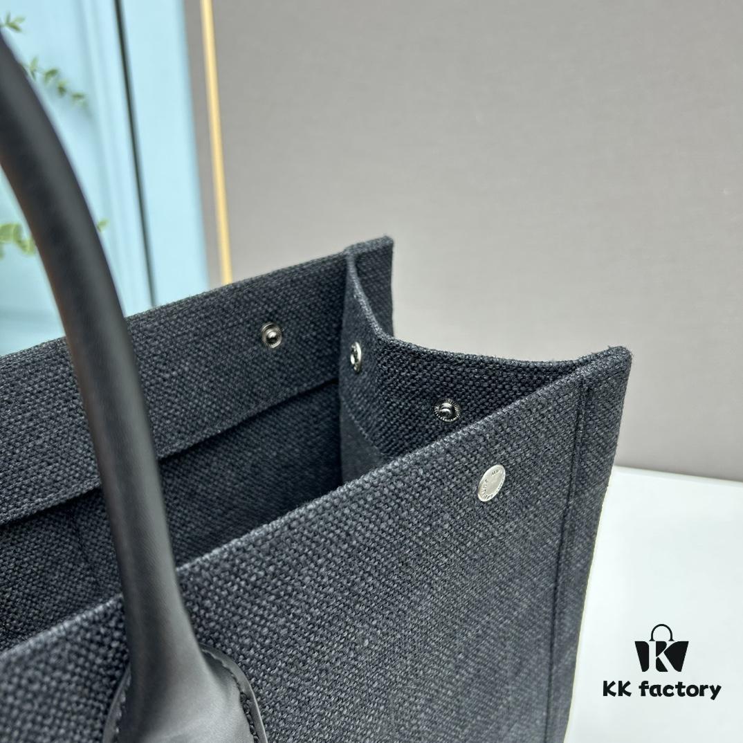 New Arrival YSL Tote Bag, Love It!