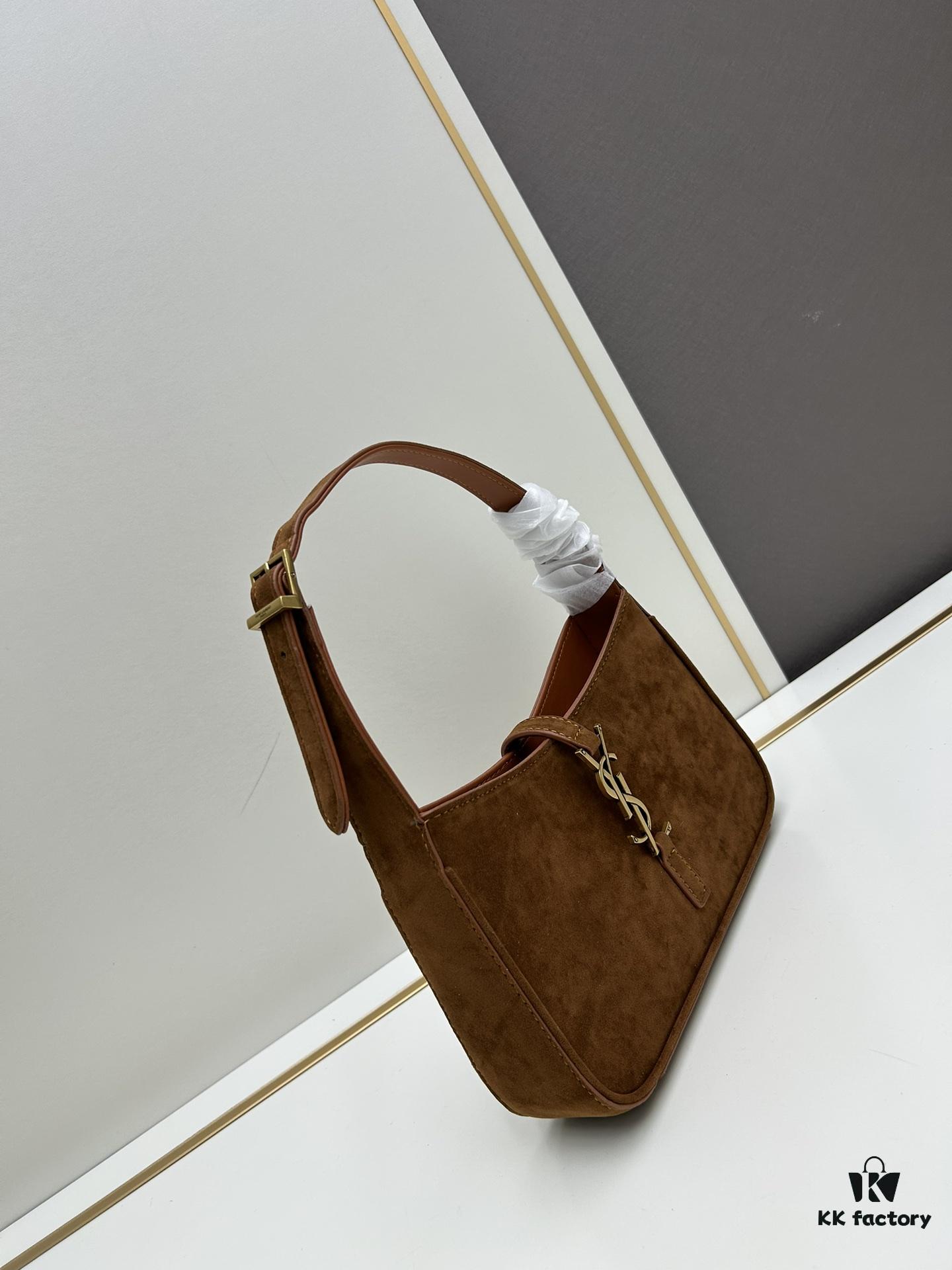 New Arrival with Box 💰 No Wonder It's YSL, Once Worn You Won't Want to Take It Off