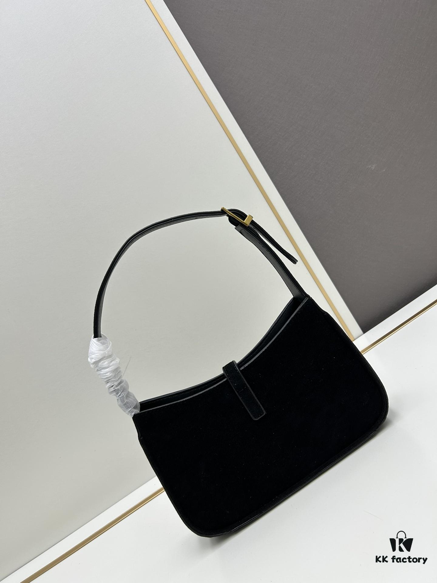 New Arrival with Box 💰 No Wonder It's YSL, Once Worn, Never Want to Take It Off