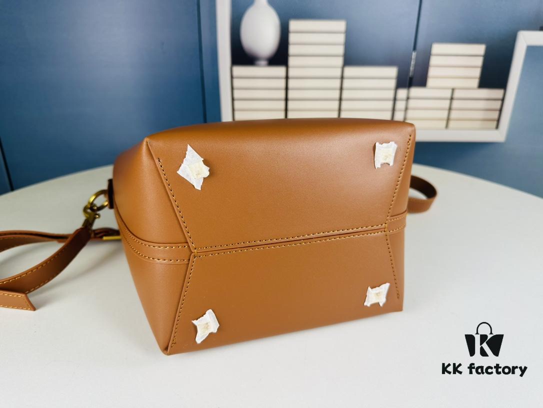 New Arrival Large YSL Bucket Bag with Box - Authentic LE37 Model, Black Shiny Leather with Gold Hardware, Includes Dust Bag and Detachable Pouch